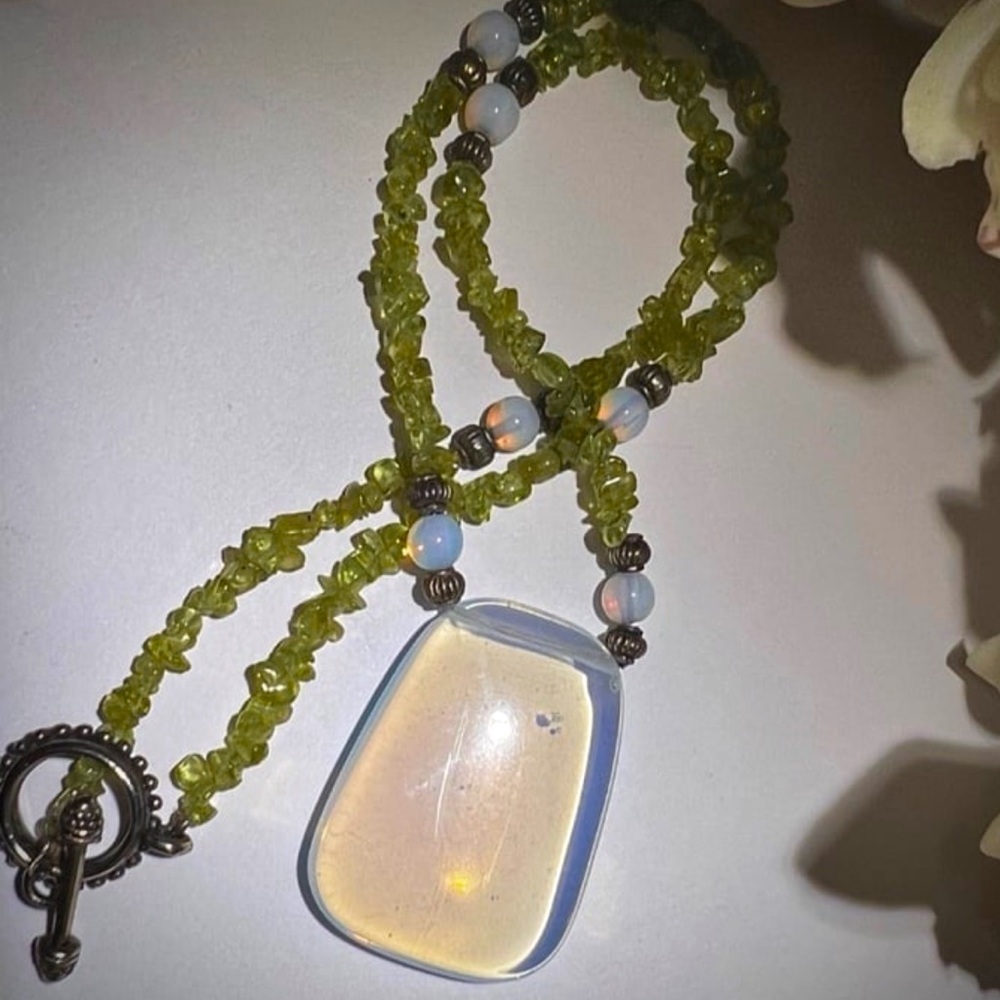 Handmade Beaded Necklace Peridot & Opalite Gemstones 925 sterling silver toggle
